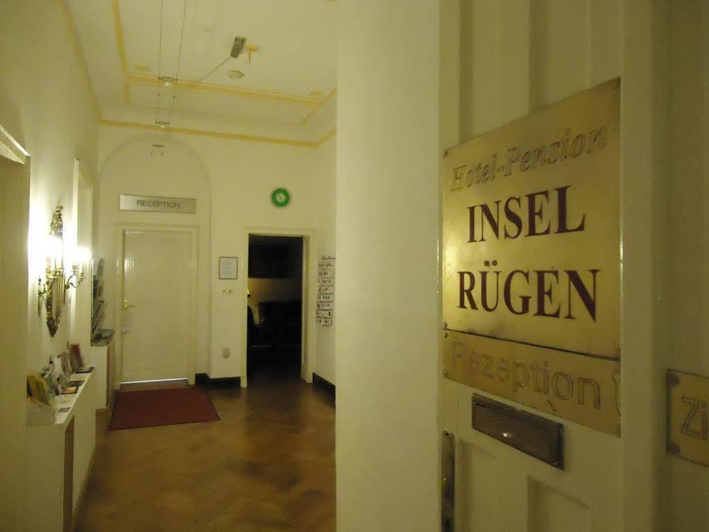 Hotel-Pension Insel Rugen Berlim Exterior foto